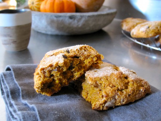 Vegan pumpkin scones with currants and pecans