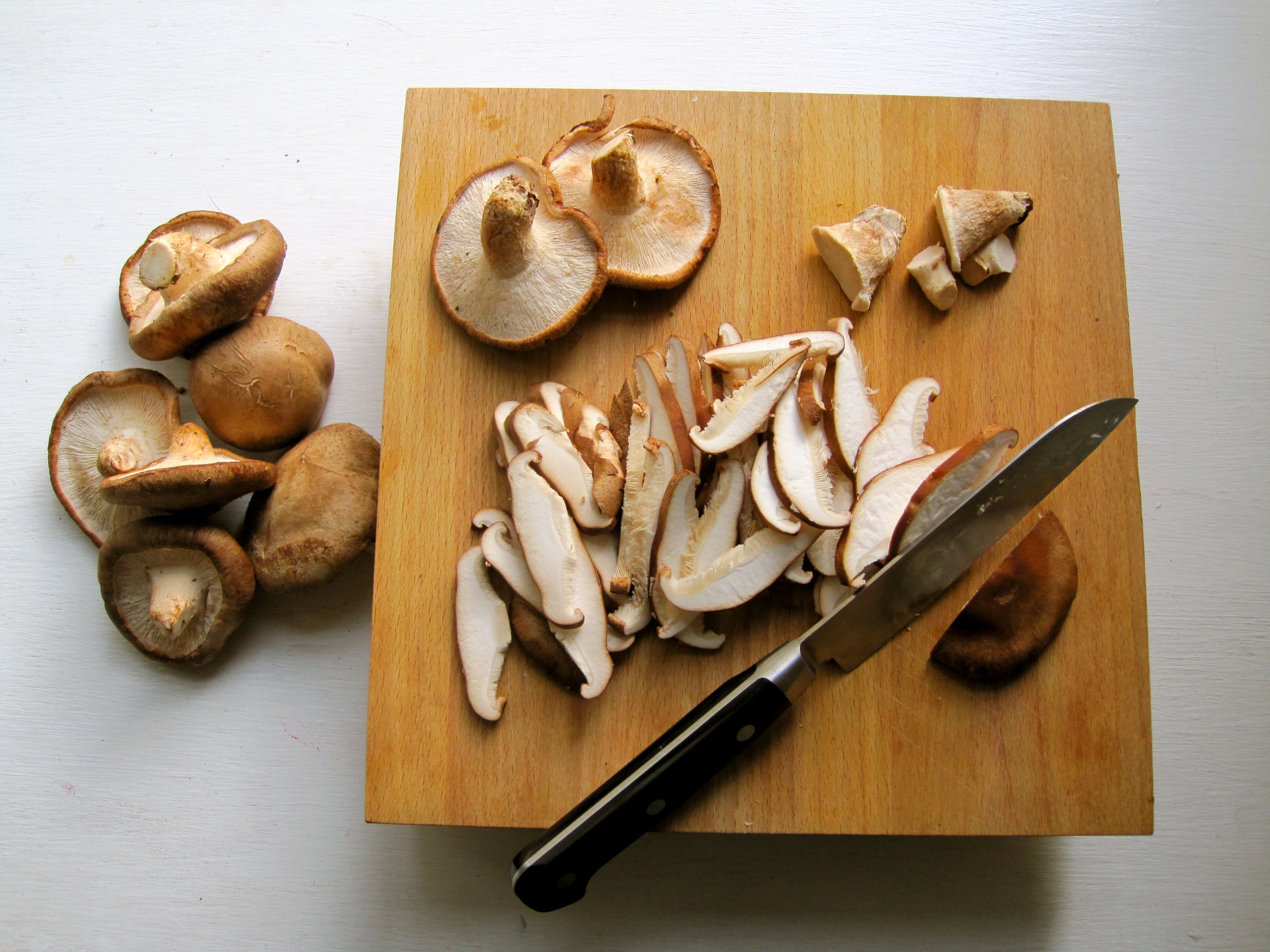 Roasted shitake mushrooms and a golden cauliflower soup Amy Chaplin