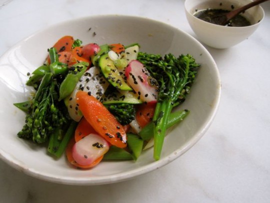 Steamed vegetable salad with black sesame flax dressing